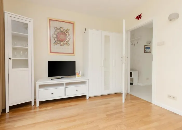 Center Zurawia By Renters Apartman Varsó