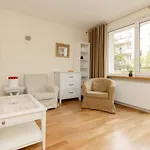 アパート Center Zurawia By Renters *